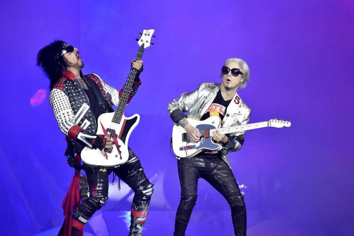 LIVE: Mötley Crüe a Def Leppard dali pražským Letňanům okusit časy, kdy světu kraloval heavymetal