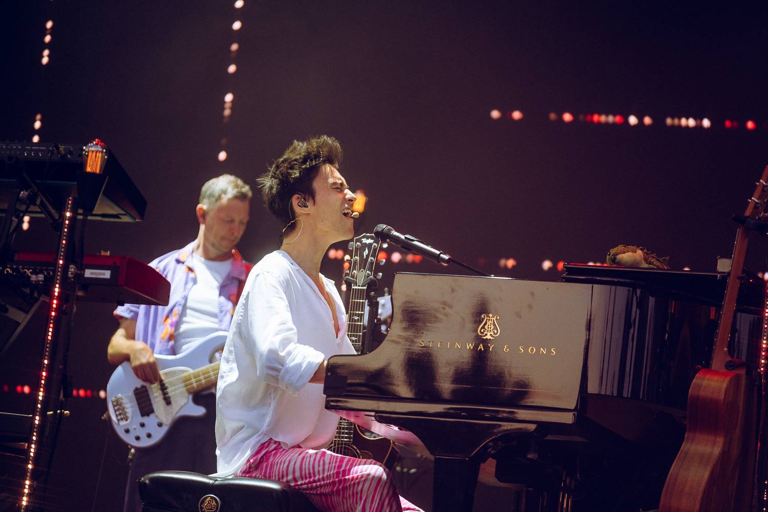 LIVE: Překvapení na Colours v podobě Jacoba Colliera a Nialla Horan, Ewa Farna se dojímala 