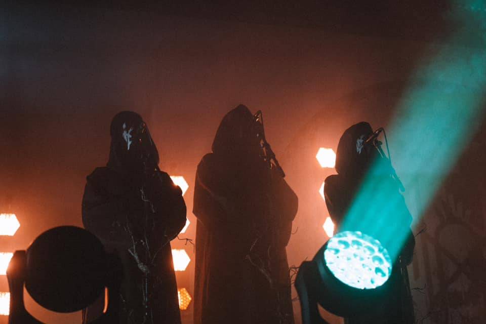 LIVE: Ultimátní worship v Divadle Archa aneb Kultovní modlitba se Sleep Token