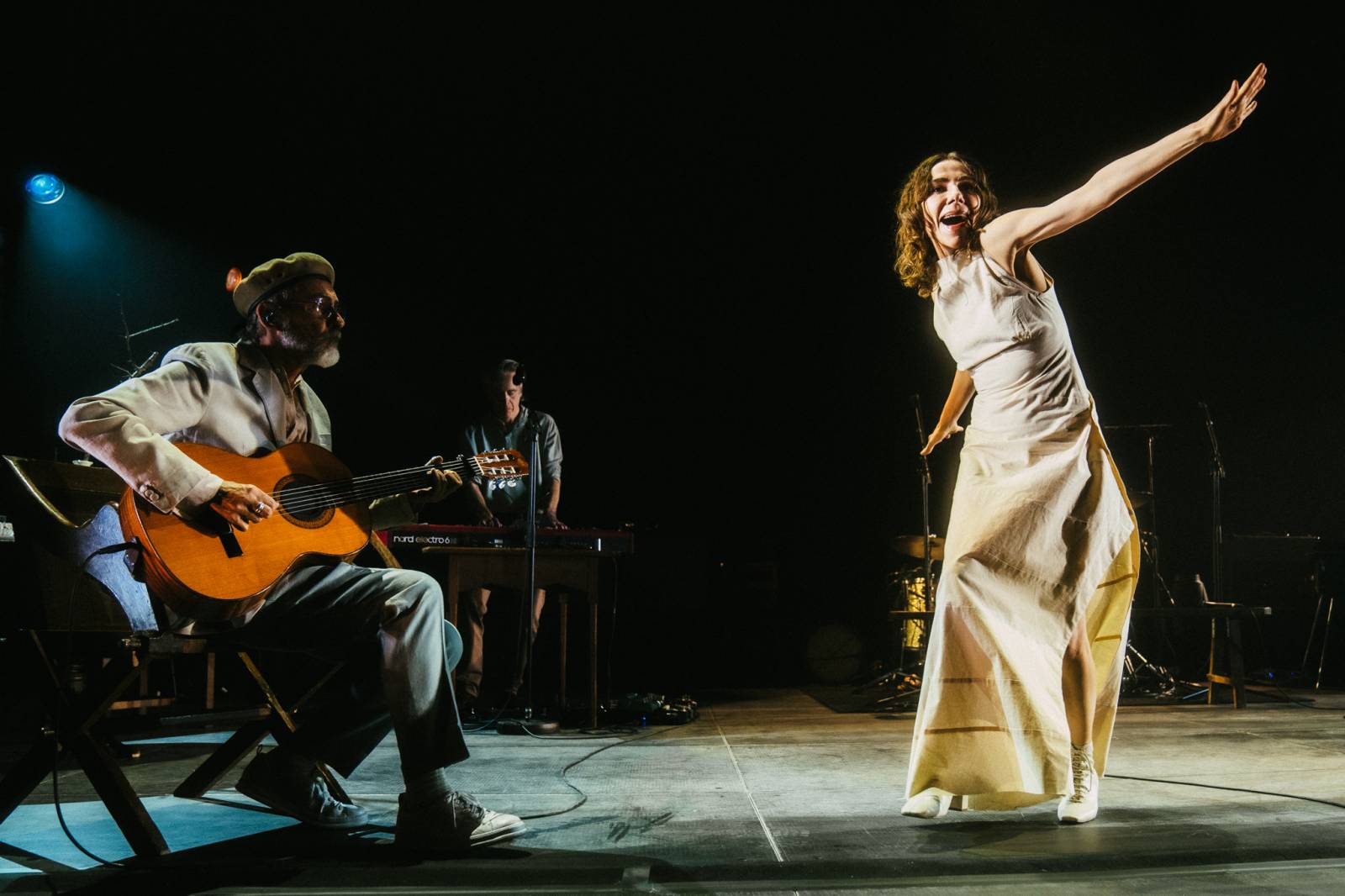 LIVE: PJ Harvey ve vyprodané Lucerně dojímala. Novou desku přehrála od začátku do konce