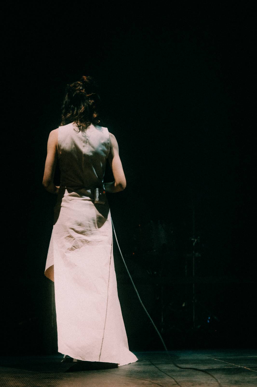 LIVE: PJ Harvey ve vyprodané Lucerně dojímala. Novou desku přehrála od začátku do konce