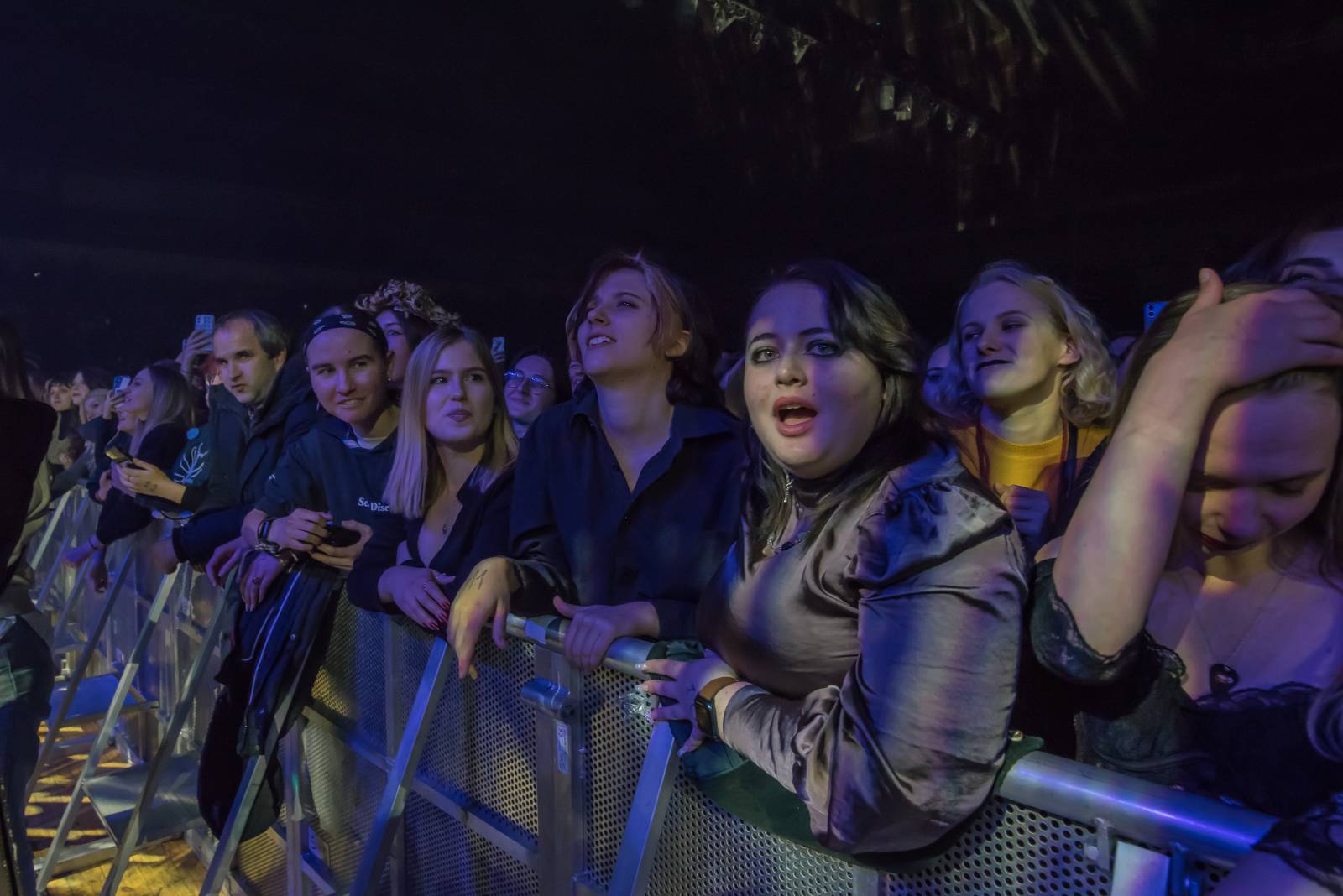 LIVE: Hozier přivezl do Prahy laskavou revoluci. S fanoušky oslavil dekádu své kariéry