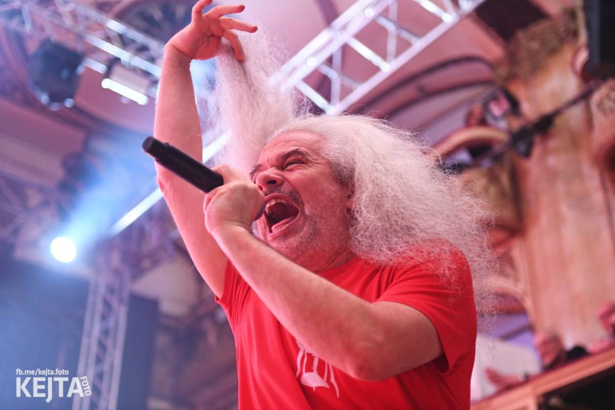 LIVE: Srdeční příběh Michala Ambrože. Hudba Praha a Jasná Páka zahrály rockové legendě k narozeninám