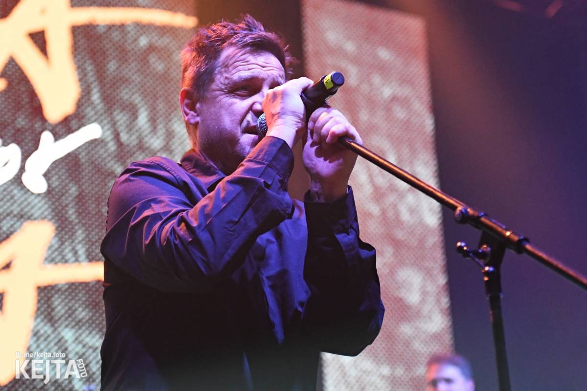 LIVE: Srdeční příběh Michala Ambrože. Hudba Praha a Jasná Páka zahrály rockové legendě k narozeninám