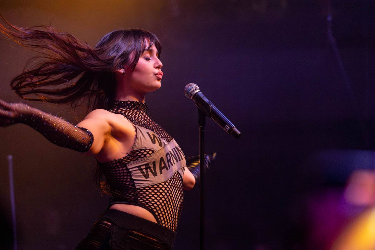 LIVE: Miláček publika Alessandra předvedla v Praze energickou show