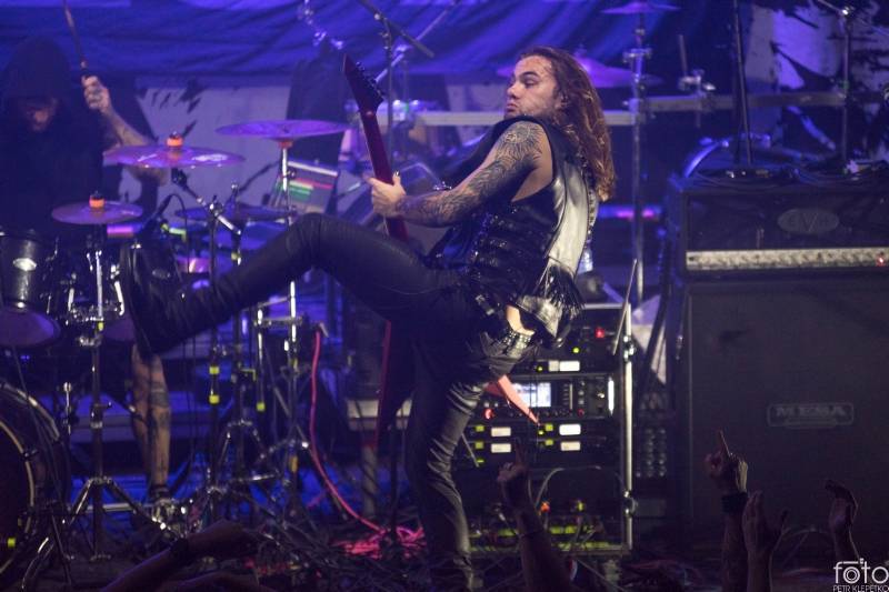 LIVE: Welcome To The West Coast. Lionheart přivezli do Prahy LHHC Liquor