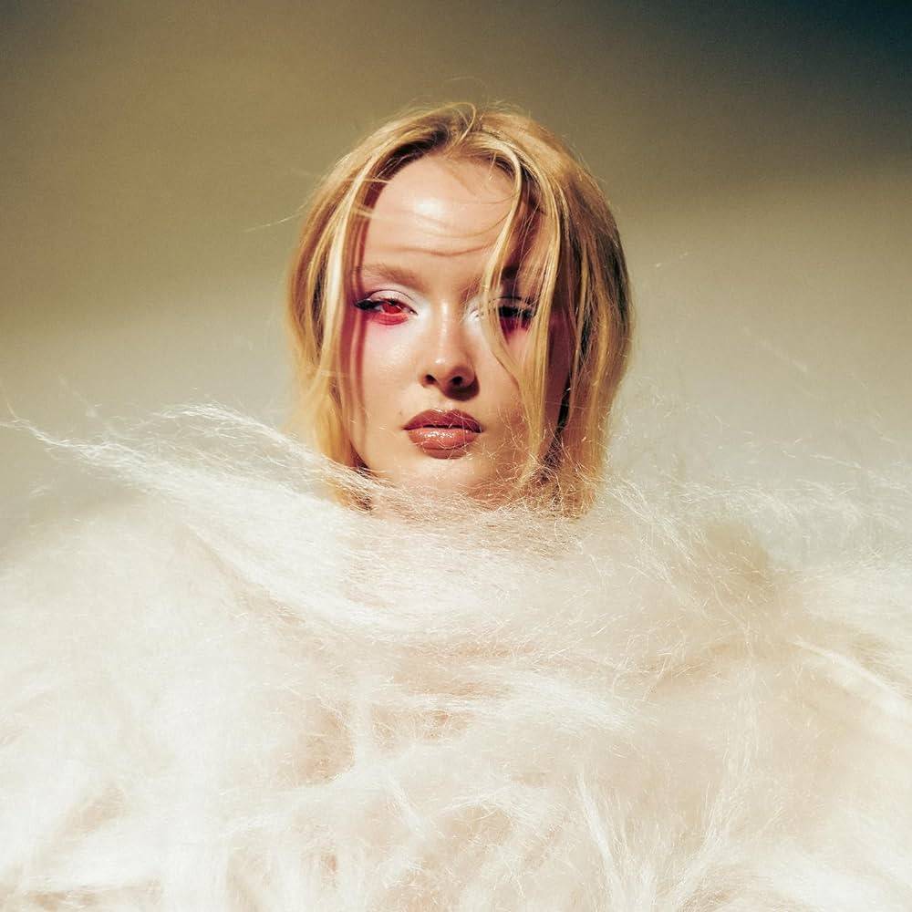 RECENZE: Zara Larsson na albu Venus ztrácí svou tvář 