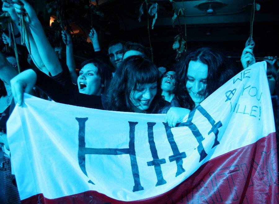 RETRO 2000 | LIVE: HIM si získali Lucernu slzami a rockem