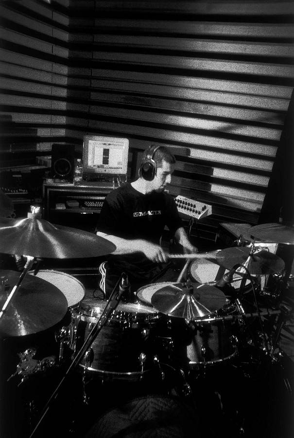 RETRO 2000 | Linkin Park poprvé v Česku. Vyprodané hale dokázali, že jejich úspěch není náhoda