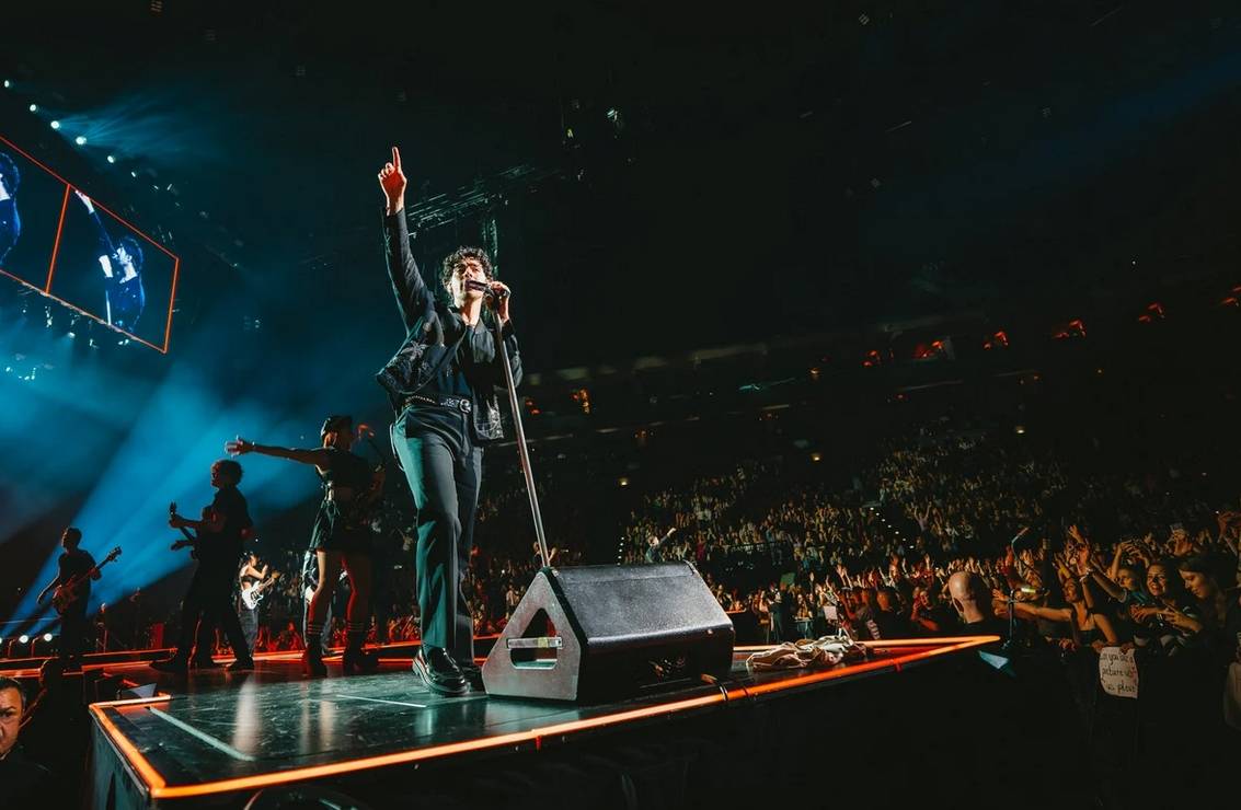 LIVE: Jak laserové ukazovátko v O2 areně málem předčasně ukončilo fantastickou premiéru Jonas Brothers