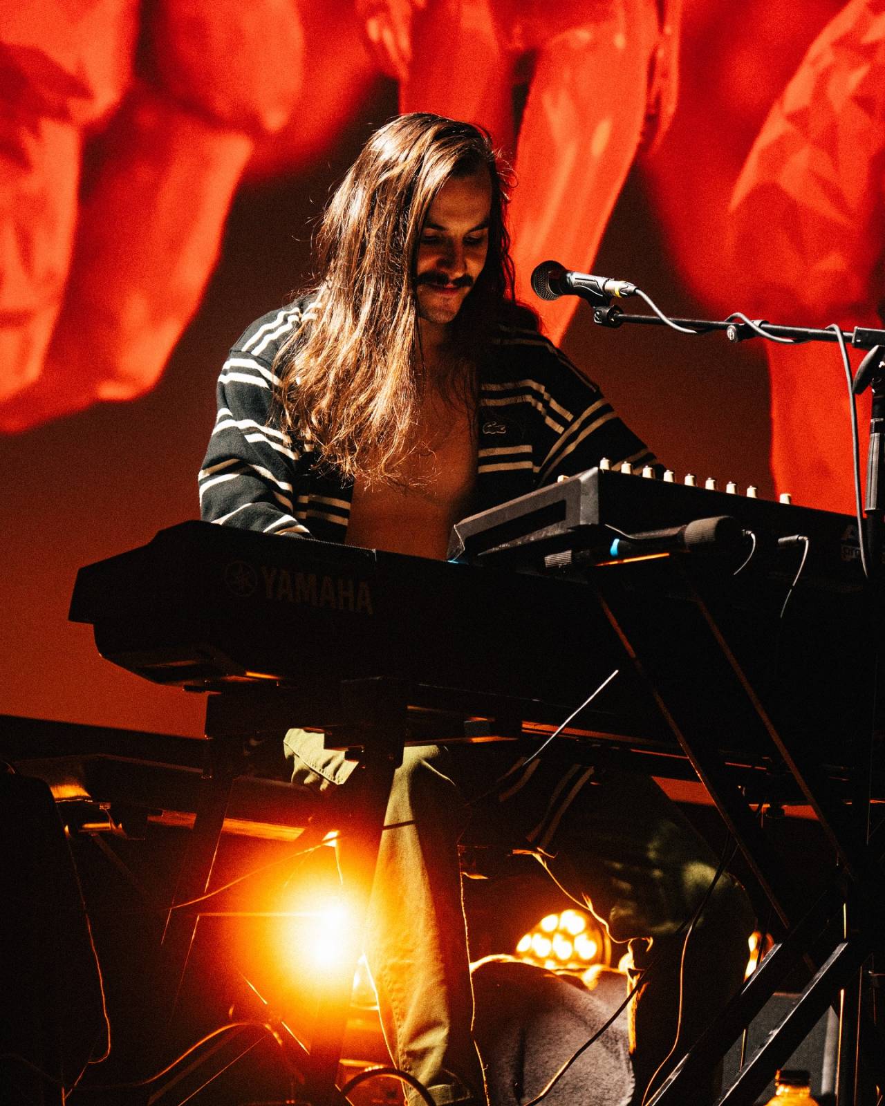 LIVE: Kakkmaddafakka roztančili MeetFactory, do Prahy se vrátili po osmi letech