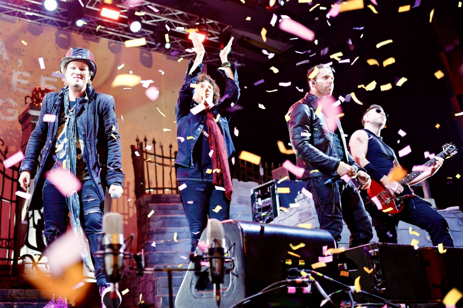 LIVE: Pěkné, ale... Avantasii na přidaném koncertě ve Foru Karlín chybělo kouzlo okamžiku