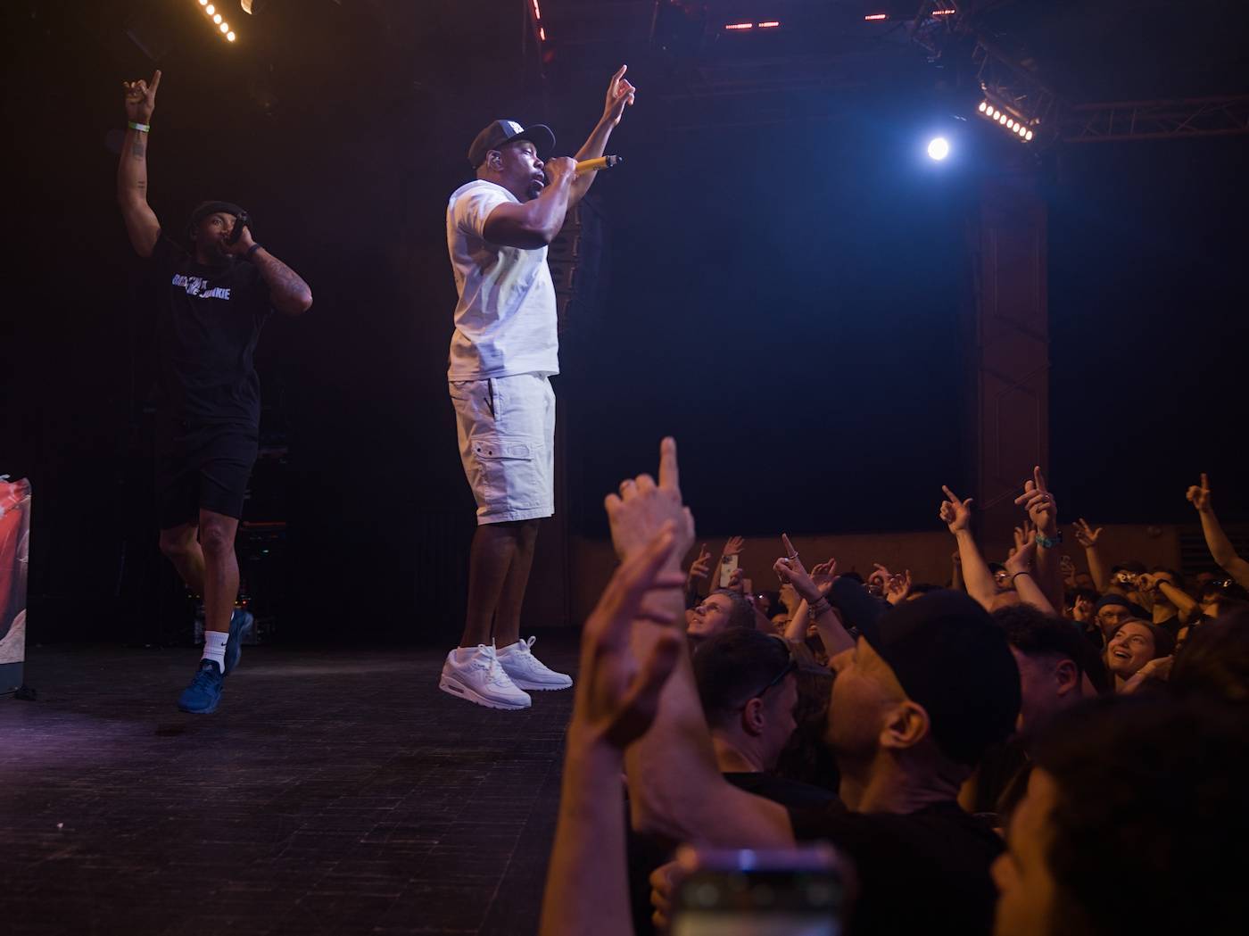 LIVE: Král ostrovního rapu Dizzee Rascal se vrátil po letech do Prahy, vyprodal Roxy