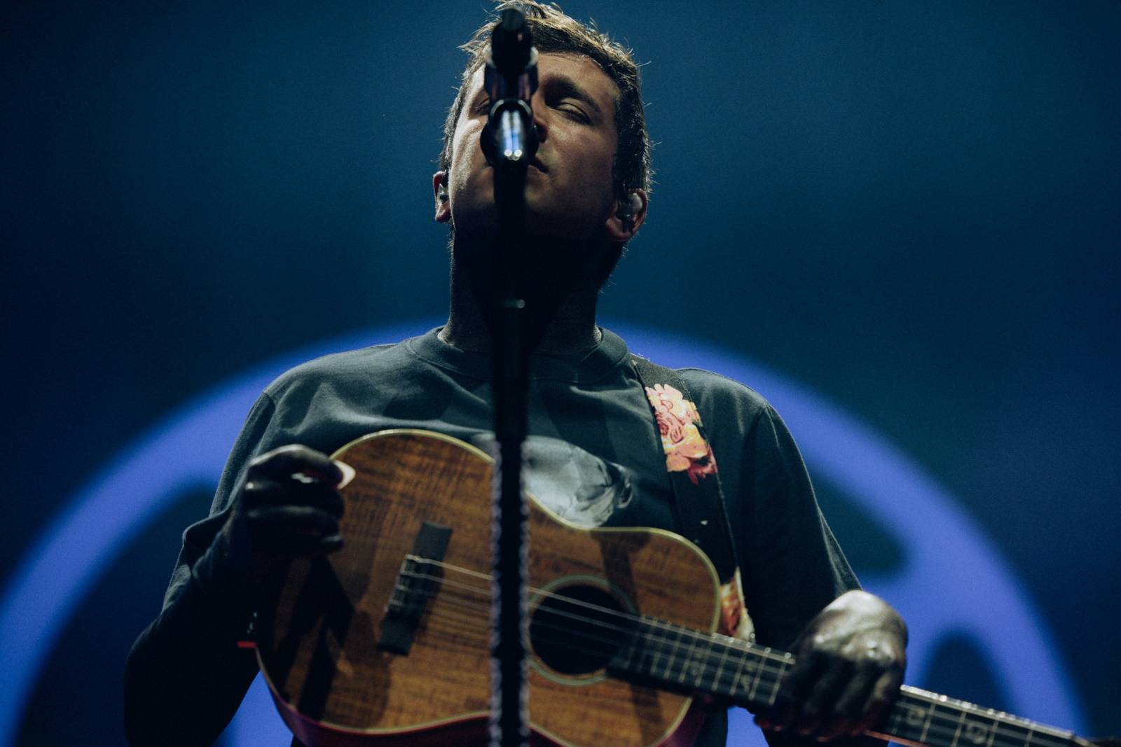 LIVE: Twenty One Pilots v Praze ukázali, že pořád milují pyro a hraní na schovku v davu