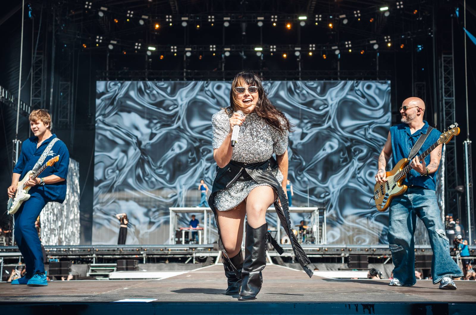 LIVE: Rock for People, den třetí. Popíkoví Sex Pistols a moshpity při koncertu Ewy Farne