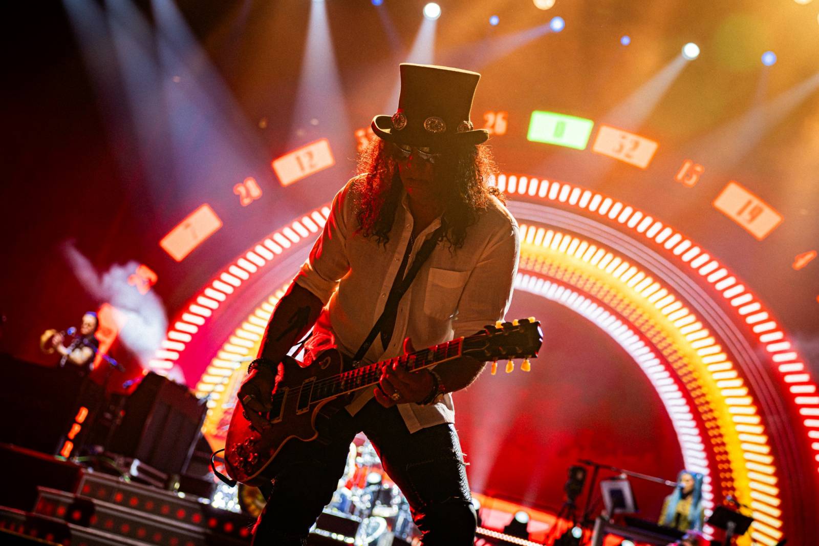 LIVE: Guns N' Roses v Hradci Králové: Axl dorazil. Jenže život už mezitím proběhl