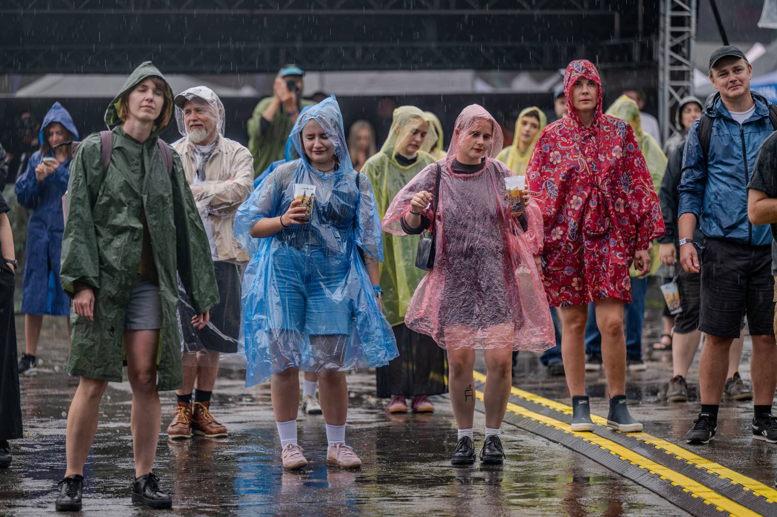 LIVE: Prvnímu dni Pop Messe kralovali elektroničtí Real Lies a Orbital. Exceloval i MC Gey