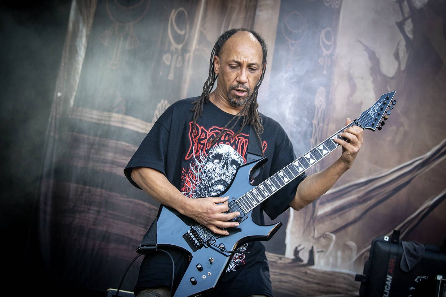 LIVE: Toaleťák létal vzduchem. Čtvrtek na Brutal Assault ukradli Gutalax, Gojira a Fear Factory