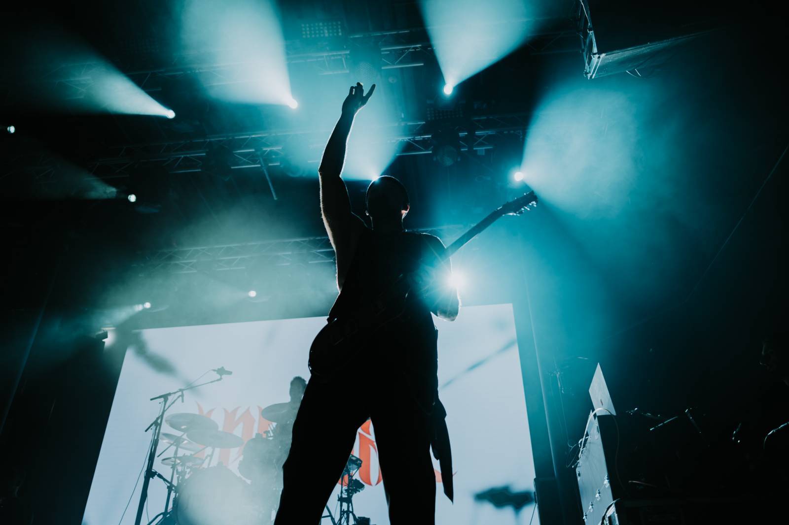 LIVE: Špetku chilli, per favore. I Prevail v Praze působili jako generátor žánrových momentů