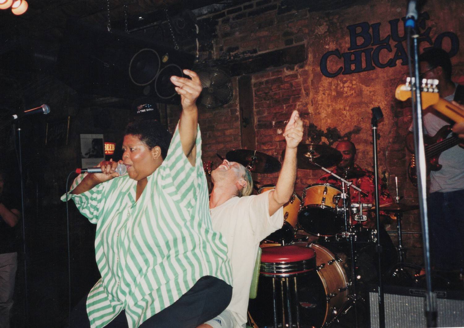 RETRO 2000 | První CS Rockfest v USA. U Chicaga krajanům zahráli Olympic, Pražský výběr, Tublatanka, BSP, Vladimír Mišík i Vlasta Redl