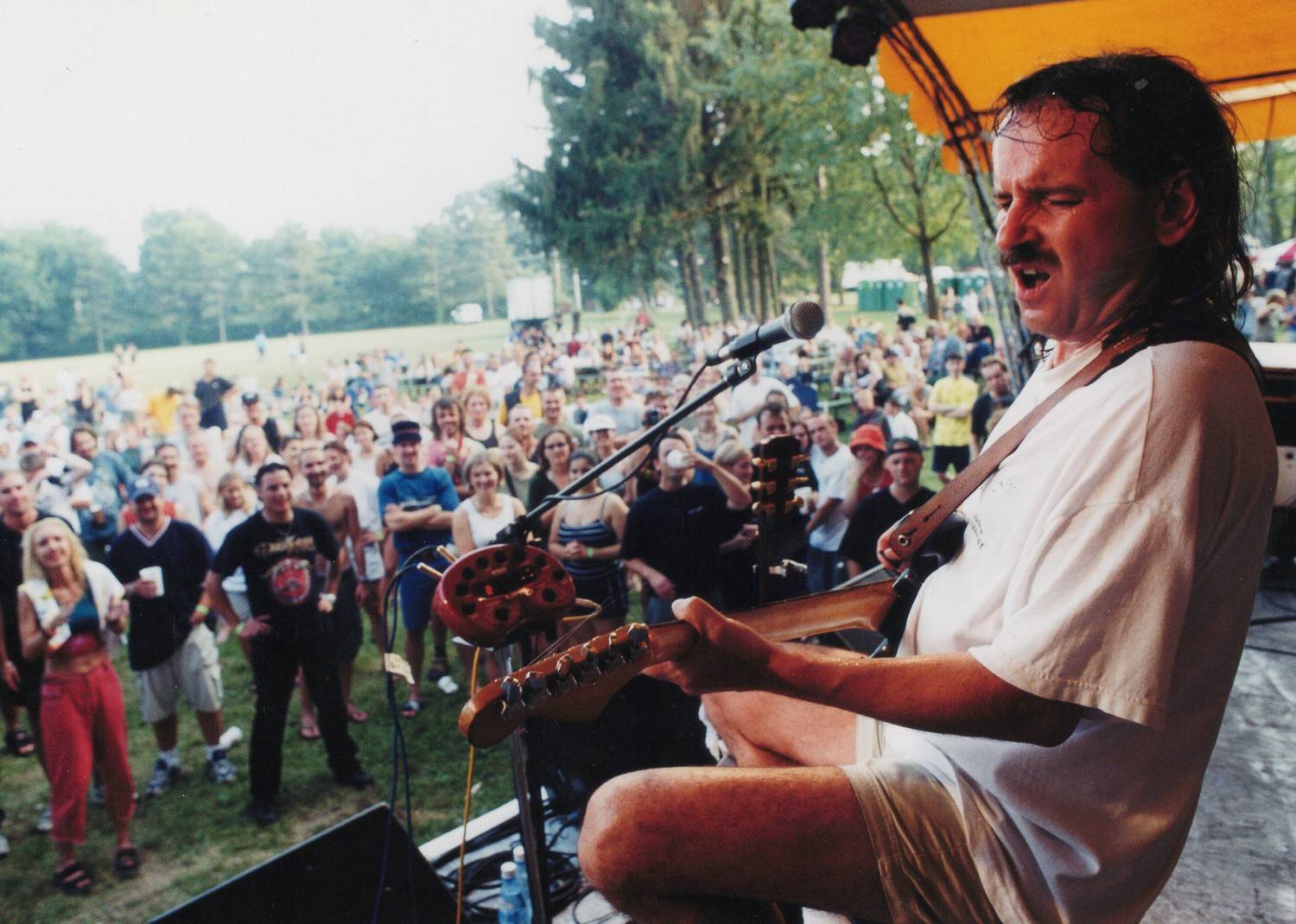 RETRO 2000 | První CS Rockfest v USA. U Chicaga krajanům zahráli Olympic, Pražský výběr, Tublatanka, BSP, Vladimír Mišík i Vlasta Redl