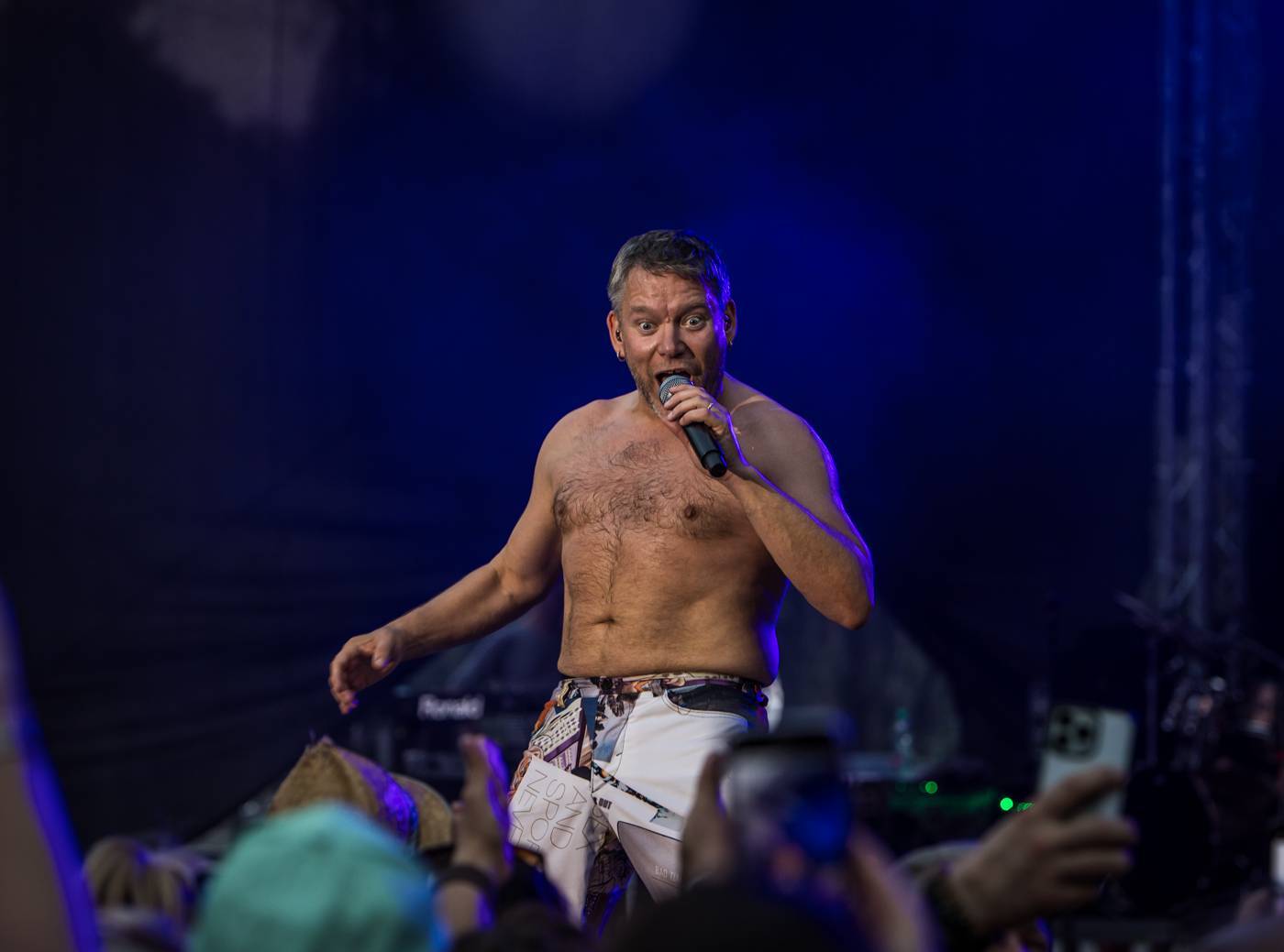 LIVE: Monkey Business odehráli v Ostravě energickou show. J.A.R. to drhlo, naštvaný Michael Viktořík odešel z pódia