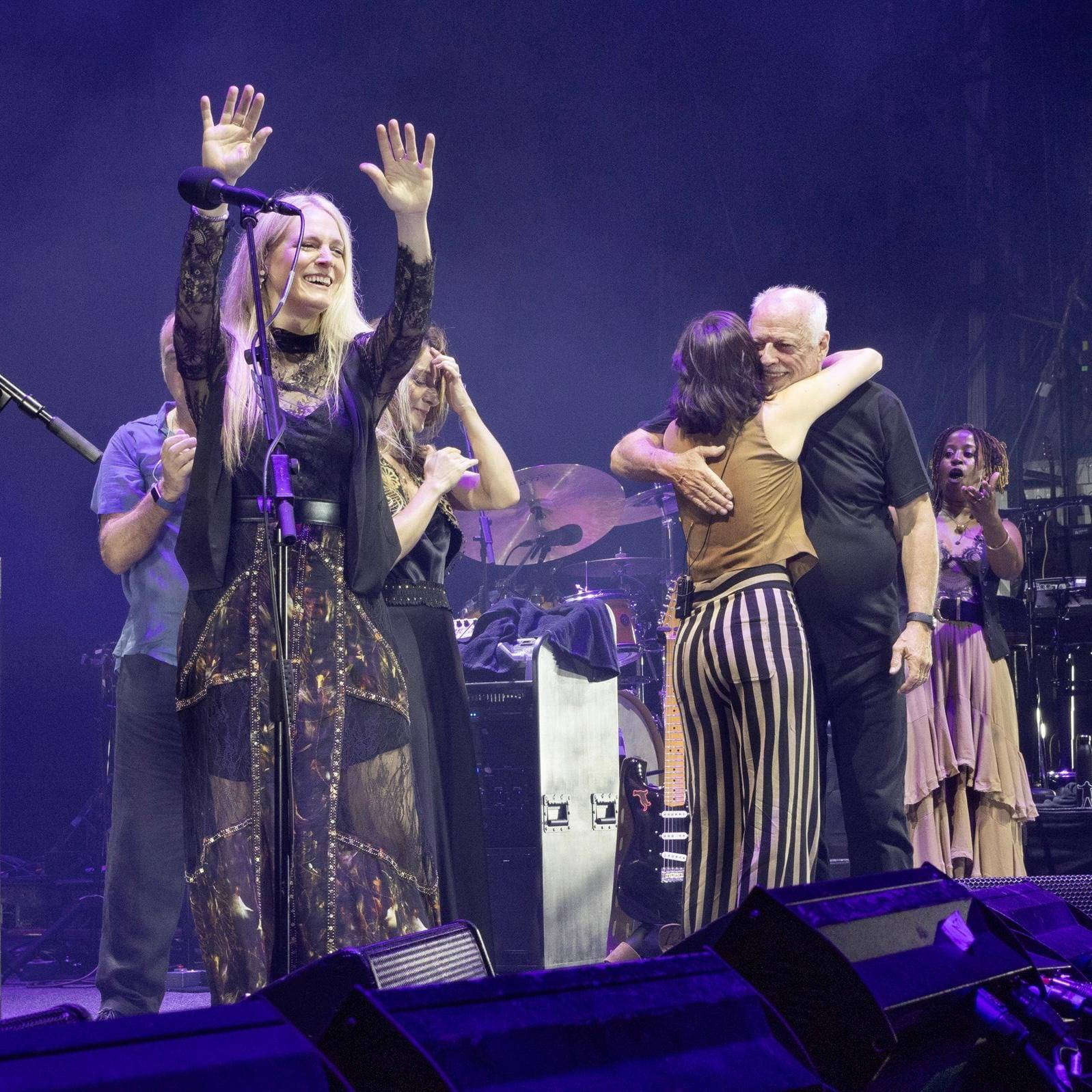 RECENZE: David Gilmour Live at the Circus Maximus – dechberoucí podívaná a balzám pro rockovou duši