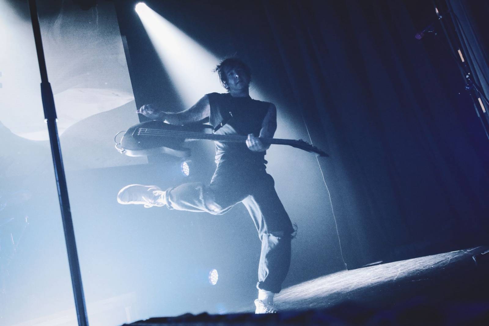 LIVE: We Came as Romans v Praze bez patosu zavzpomínali na zemřelého bratra