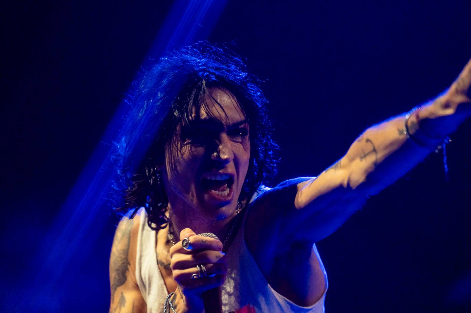 LIVE: Koncert roku? Rokenrolový princ Yungblud předvedl v Praze divokou show