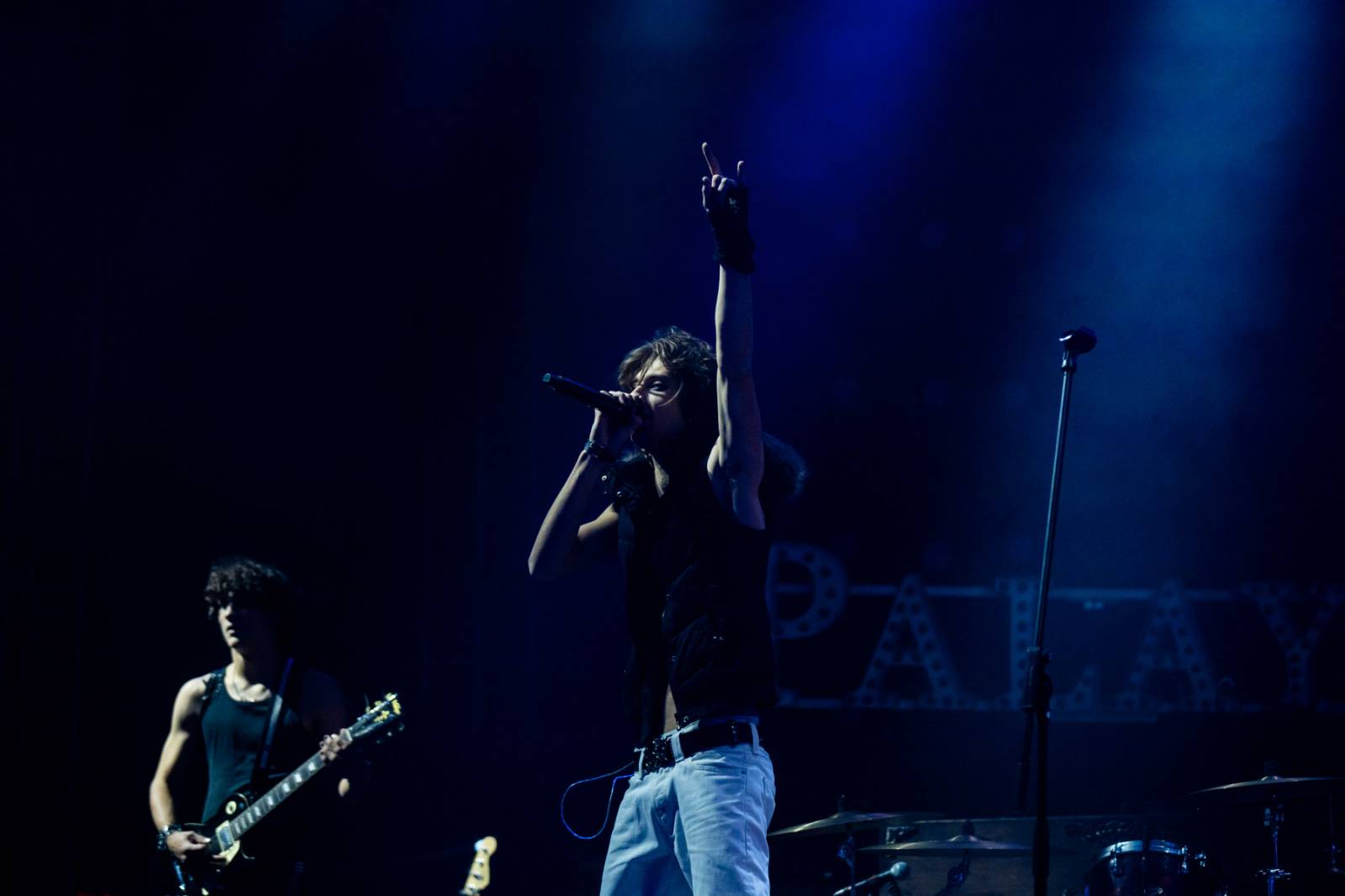 LIVE: Koncert roku? Rokenrolový princ Yungblud předvedl v Praze divokou show