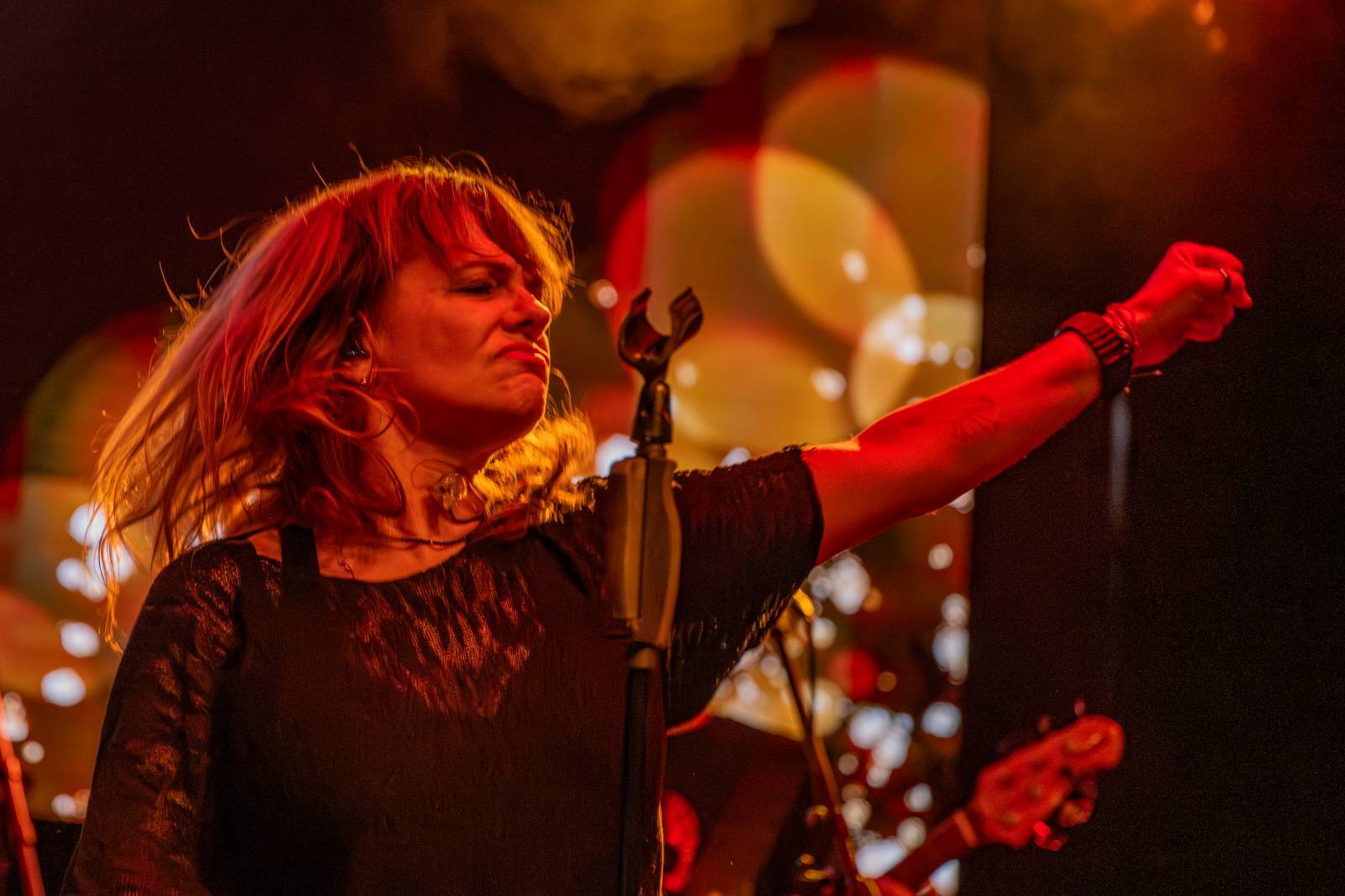 LIVE: Srdíčko národa Marta Jandová rozhýbala brněnské Metro