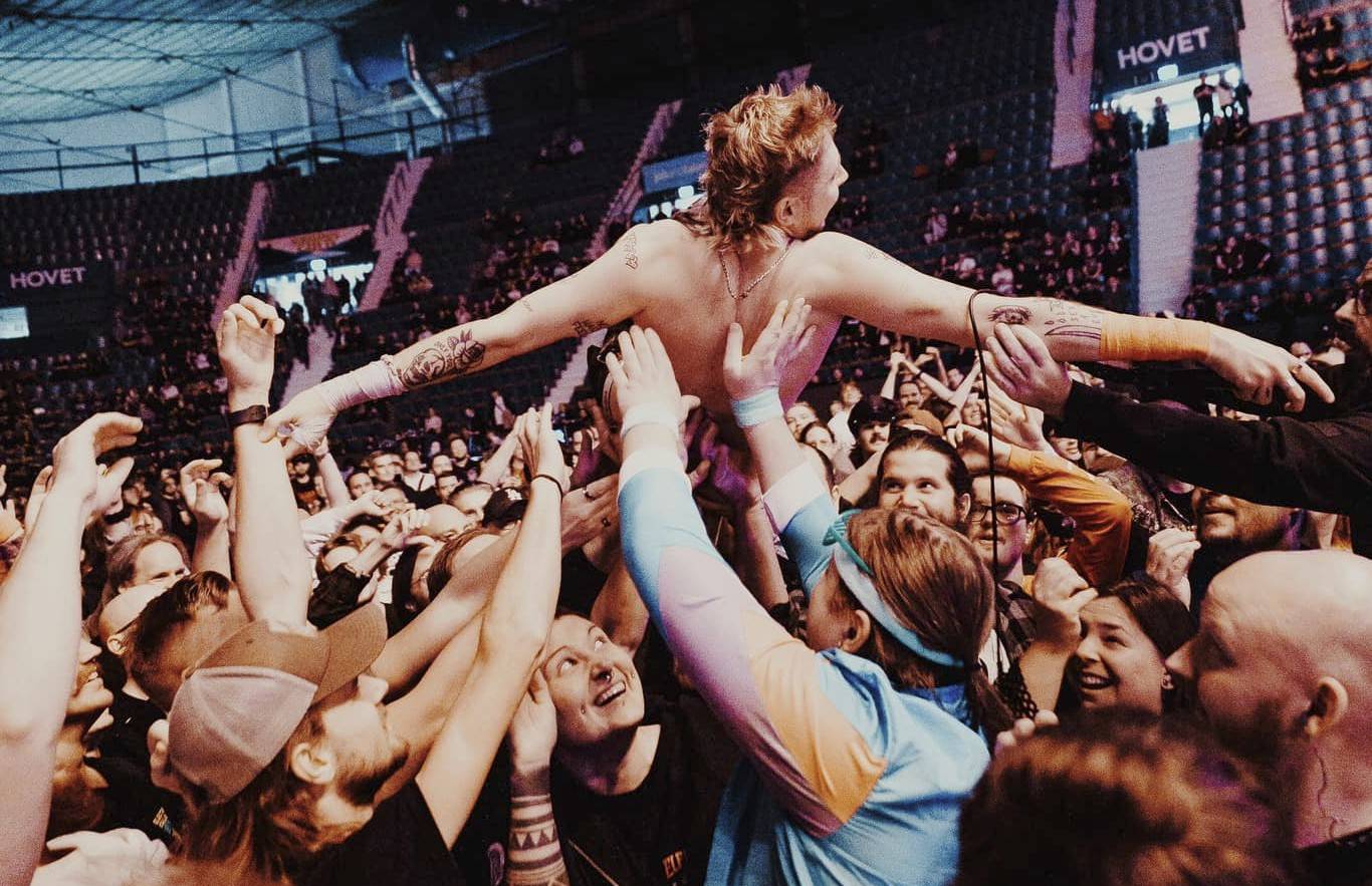 LIVE: Electric Callboy srovnali Prahu se zemí. Nebo?!