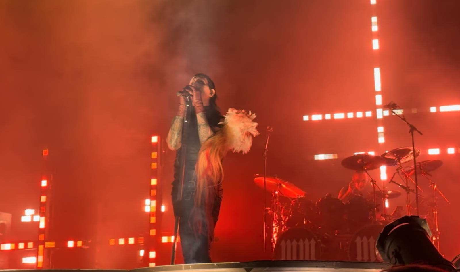 LIVE: Marilyn Manson v Praze. Do detailu propracovaná show, magnetické tajemno a vznešenost ikony 