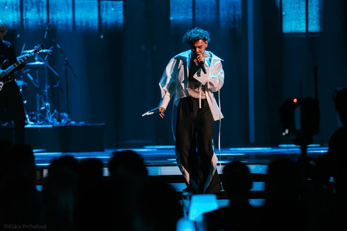 LIVE: Každý rok stejná písnička, překvapil jen Václav Noid Bárta. Český slavík fungoval opět jako prostředek reklamy