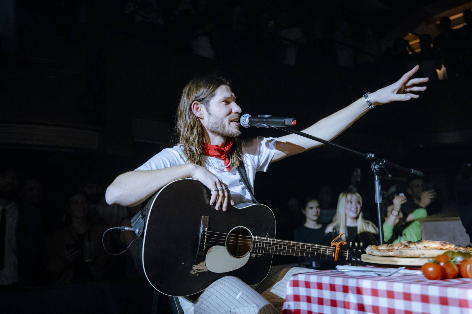 LIVE: Marcell není žádný Zrádce. Spolu s fiedlerskim do Roxy přivezli poctivou italskou show