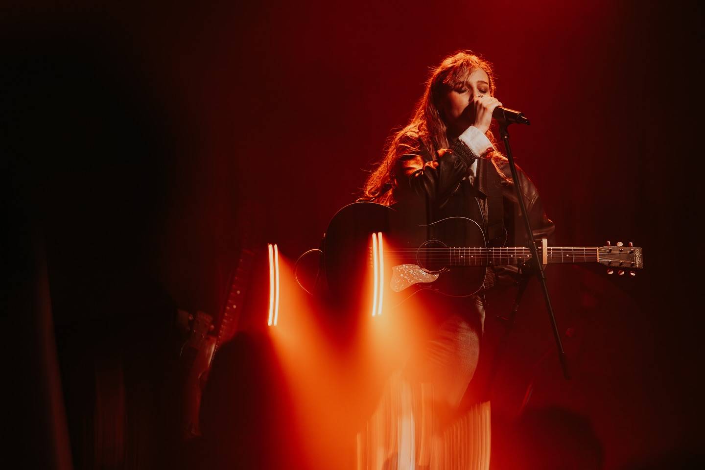 LIVE: Tereza Balonová polykala slzy a fascinovala fanoušky intimitou svých písní