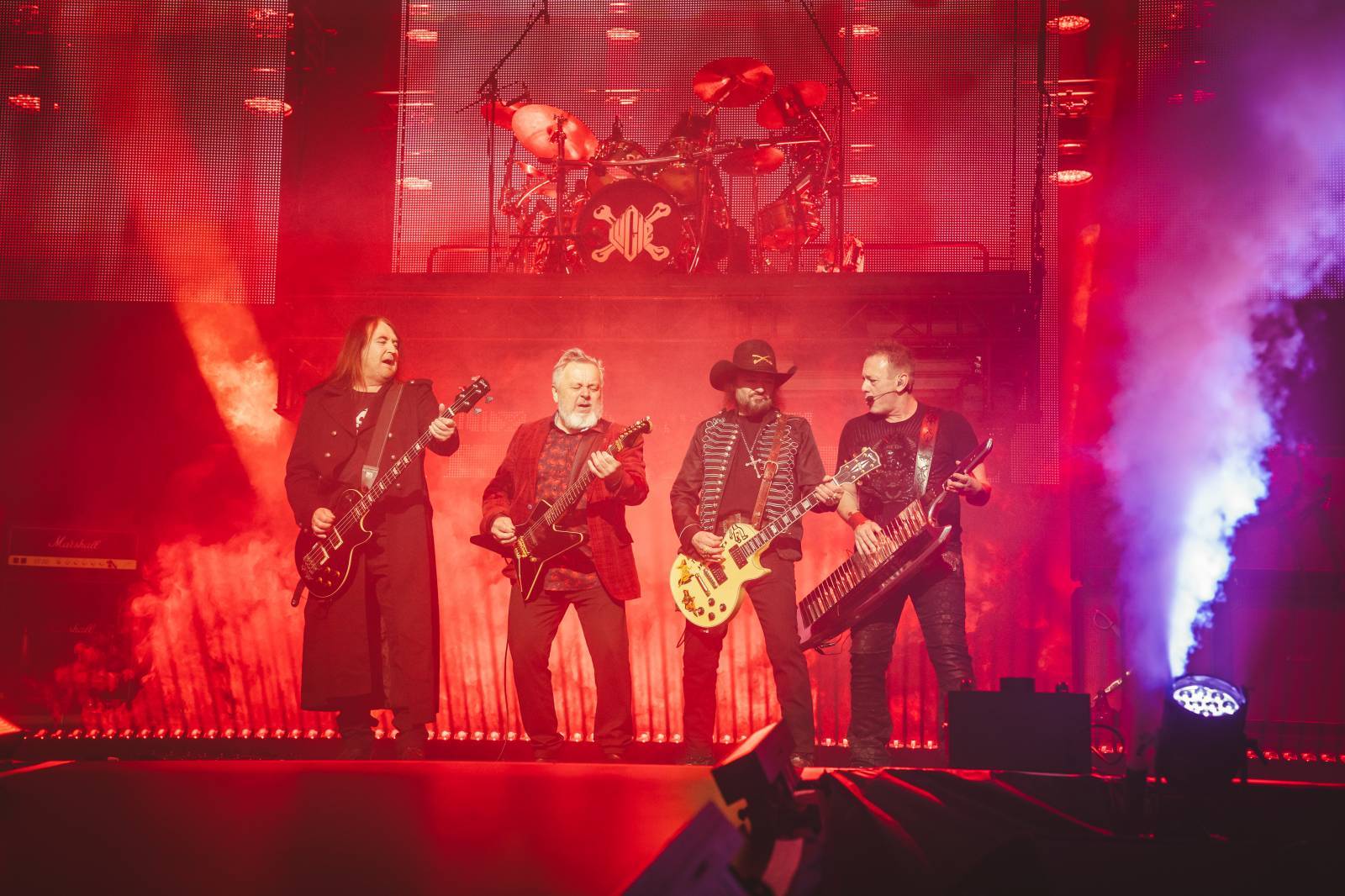 LIVE: Krása a radost a rock’n’roll. Lucie přivezla do Prahy vymazlenou show světového formátu