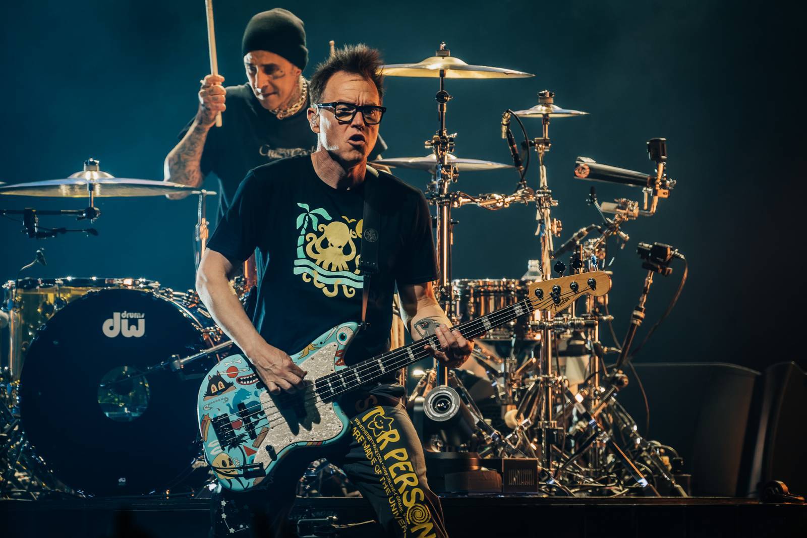 RECENZE: Mark Hoppus vzpomíná na léta nejen s blink-182 v memoárech, které berou dech