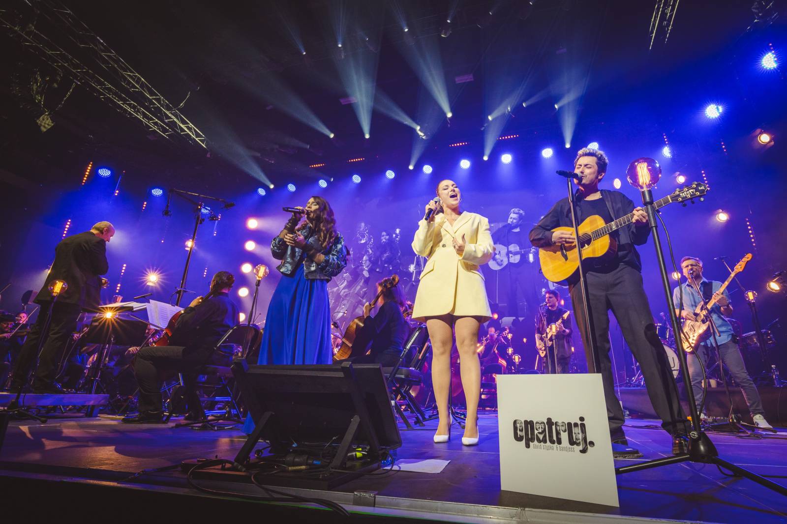 LIVE: Žádný patos, jen silné emoce. Davidovi Stypkovi se v O2 universu tleskalo vestoje