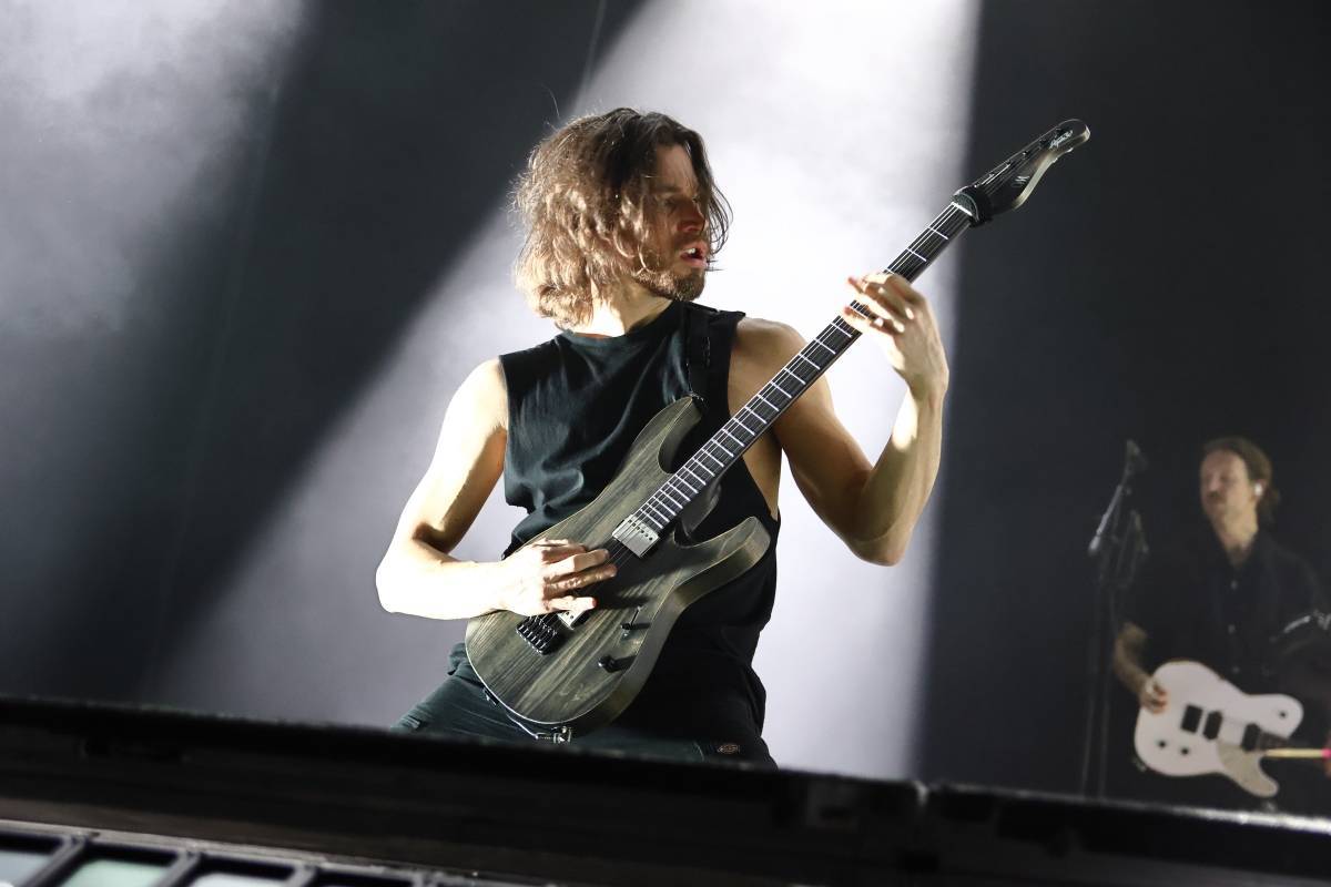 LIVE: Veslovalo se, svítilo se, řvalo se. Největší show Architects u nás se povedla