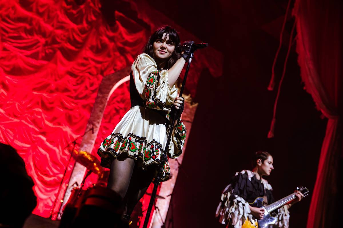 LIVE: The Last Dinner Party otevřeli náruč všem zasněným duším