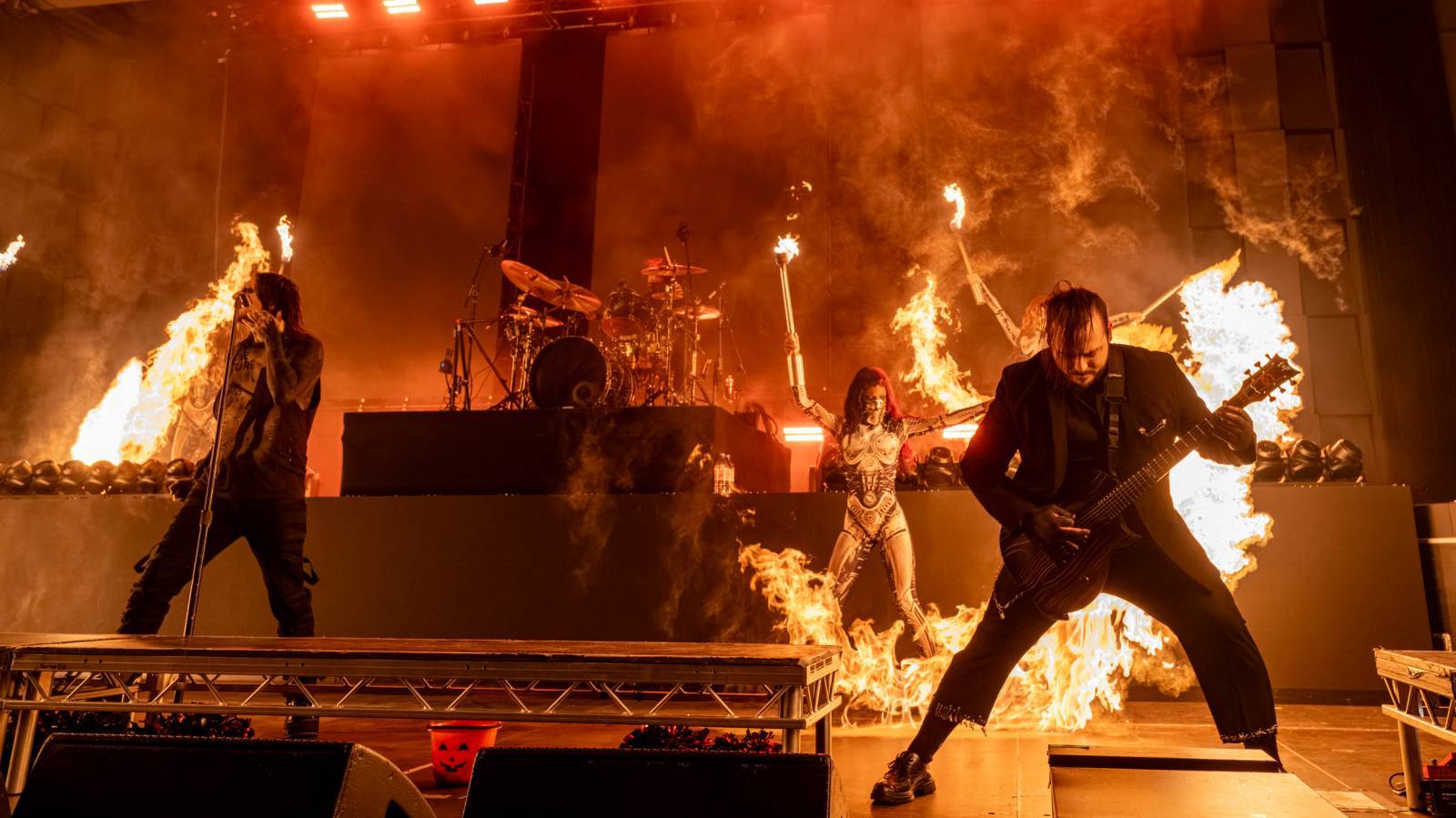 LIVE: Motionless In White v Praze: gotická jízda bez hluchých míst