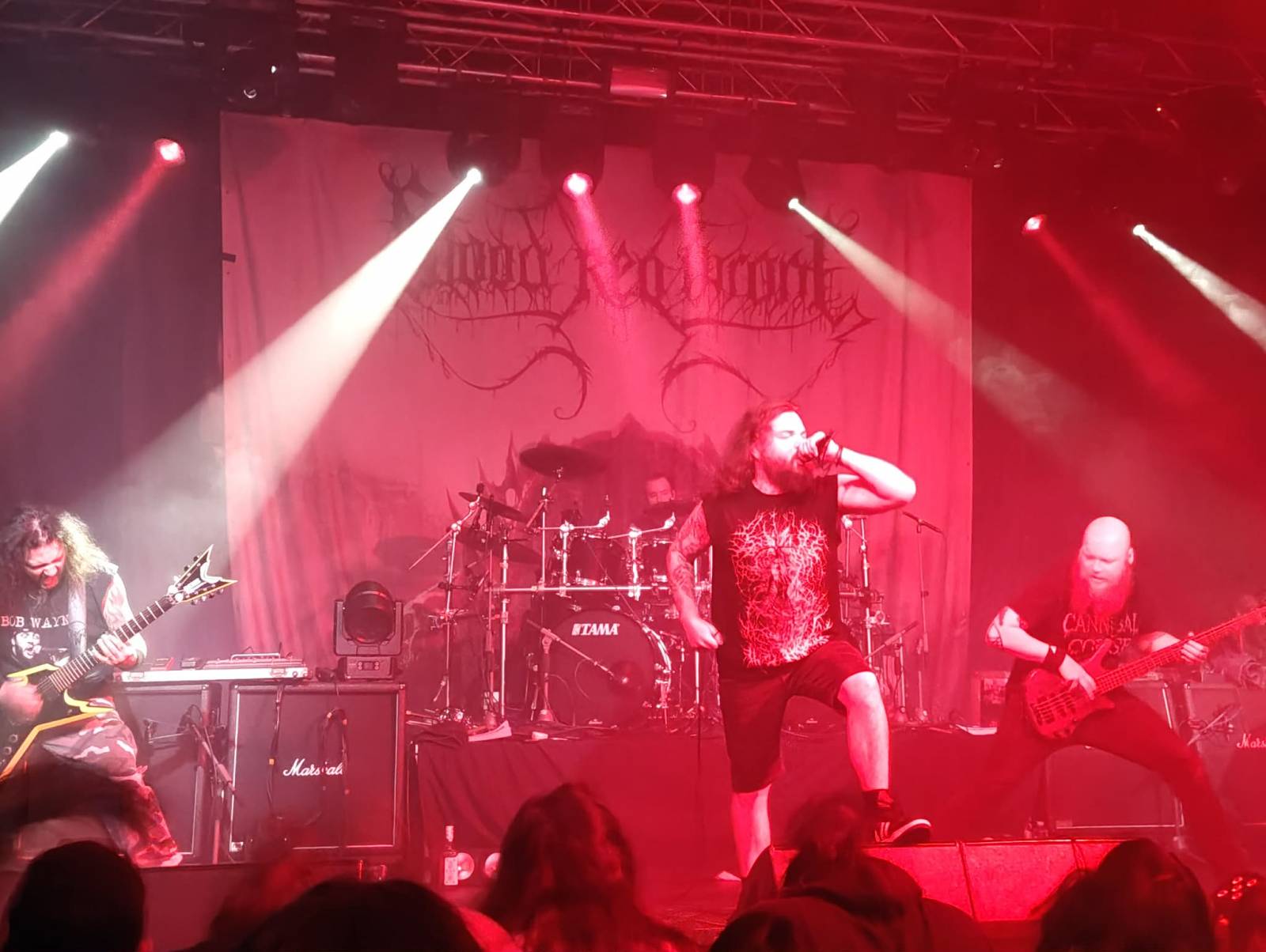 LIVE: Kataklysm rozpoutali v Brně peklo. Vader i Blood Red Throne přiložili polínka do ohně
