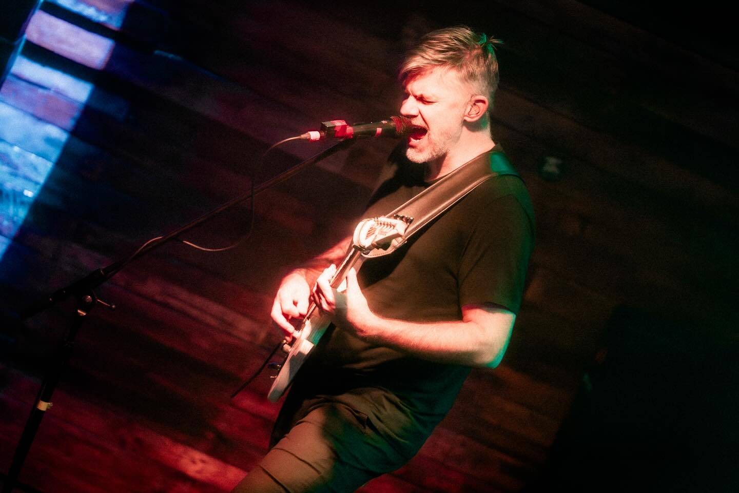 LIVE: Between the Buried and Me rozebrali fanouškům mozek na součástky a pak jim ho zase vrátili