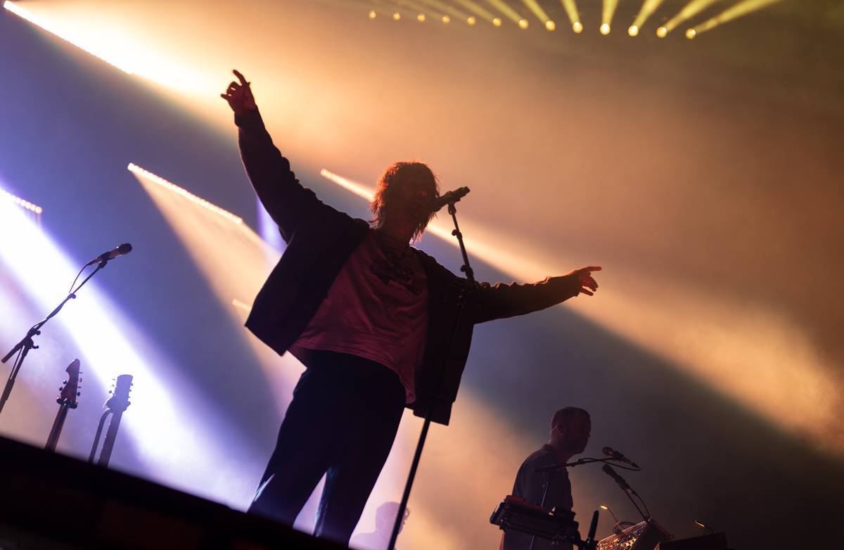 LIVE: Tame Impala ve vyprodané O2 areně propojili svět australského raveu a psychedelických kytar