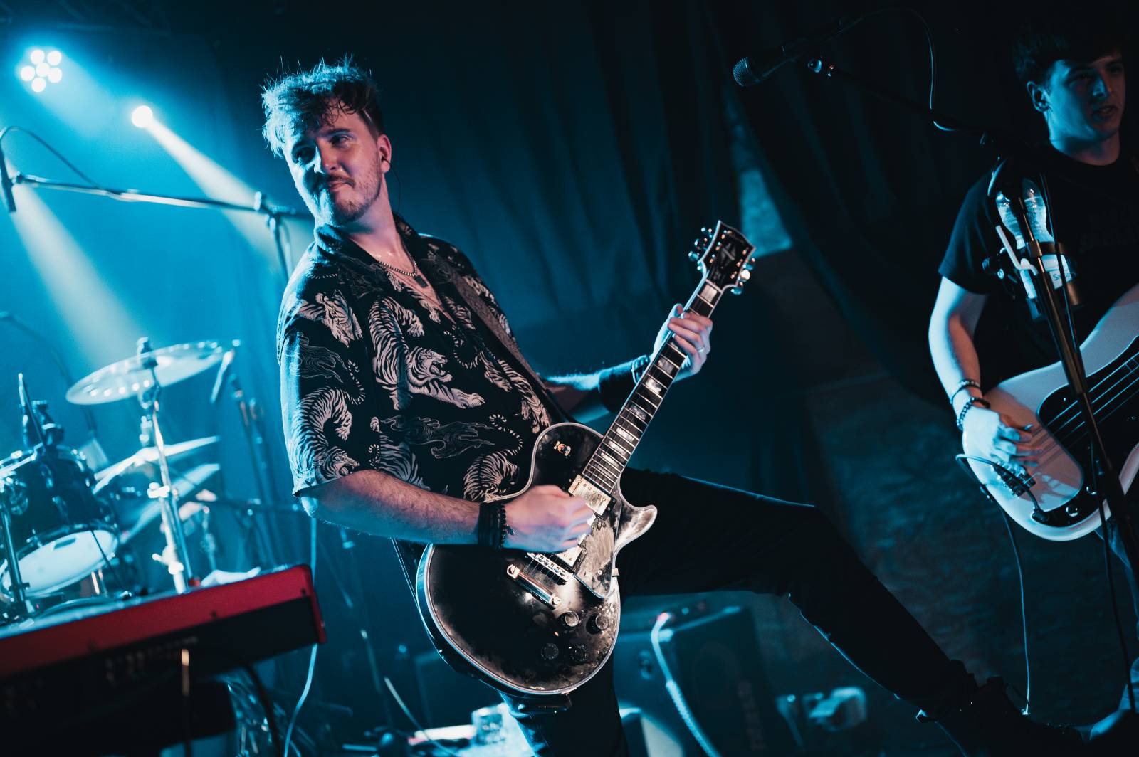 LIVE: Jary Tauber s hostem Petrem Kolářem rozhicovali fanynky na lodi Kamina Boat v Praze