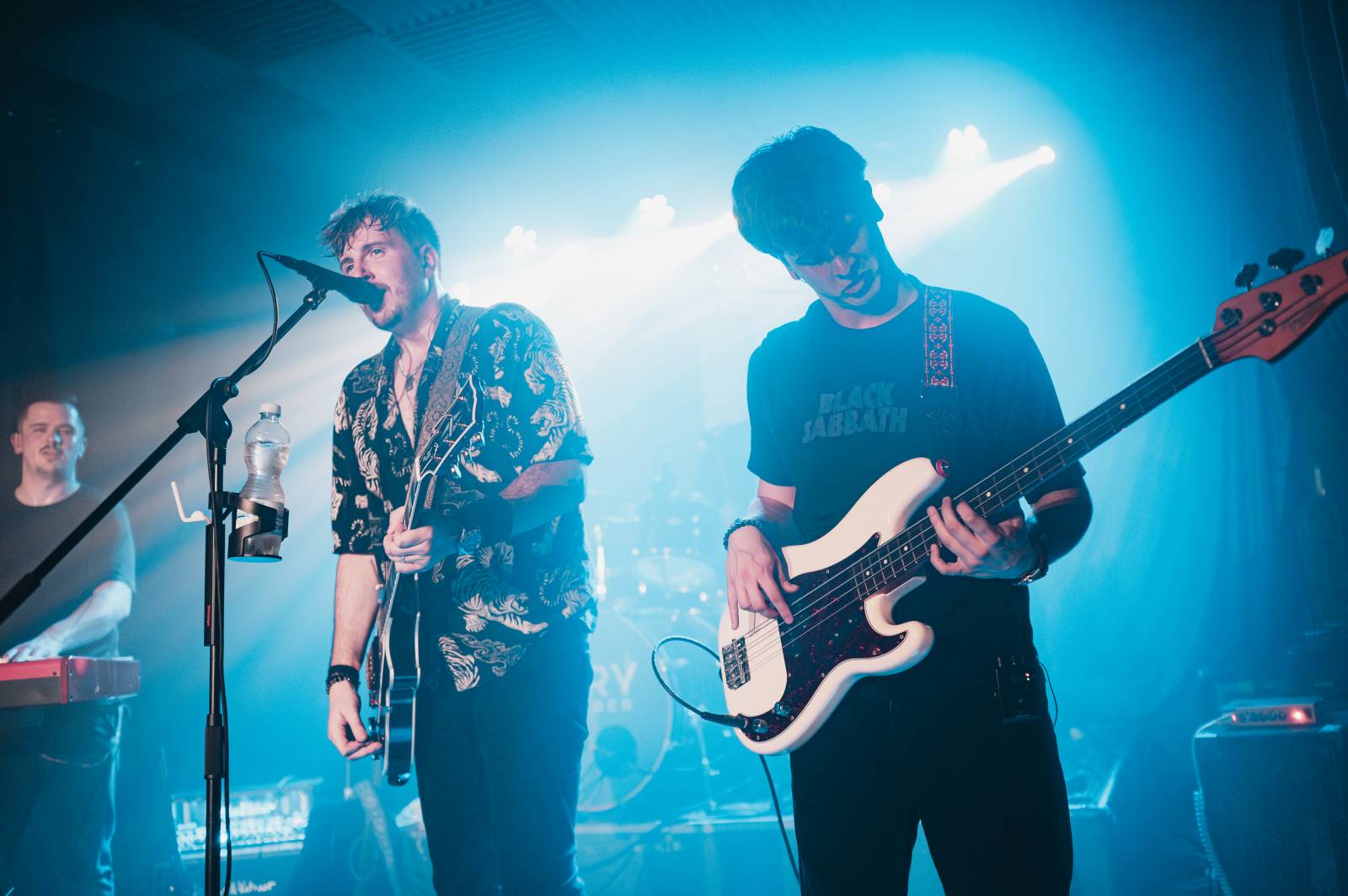 LIVE: Jary Tauber s hostem Petrem Kolářem rozhicovali fanynky na lodi Kamina Boat v Praze