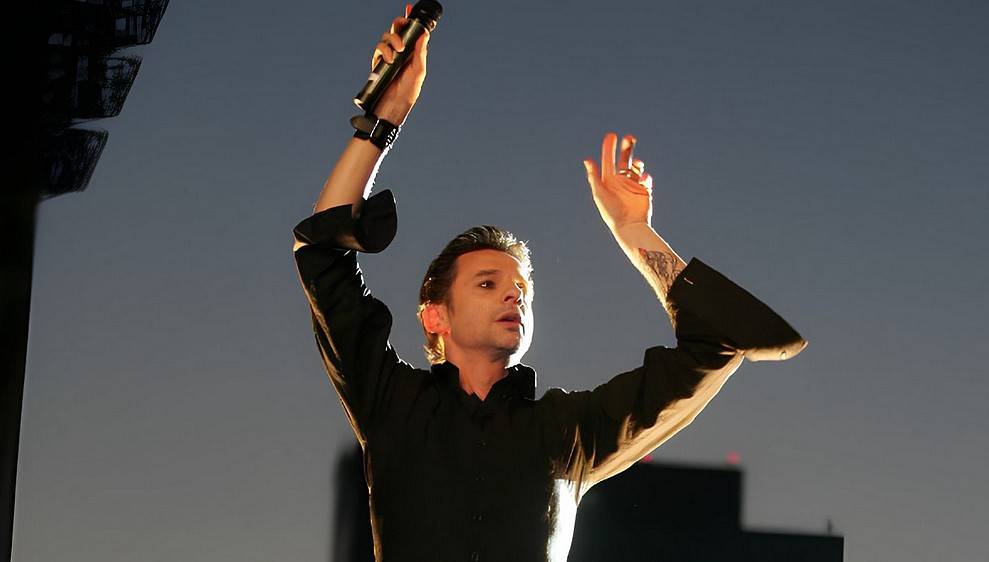 RETRO 2000 | Depeche Mode poprvé v Bratislavě. Přijeli, zahráli, triumfovali 