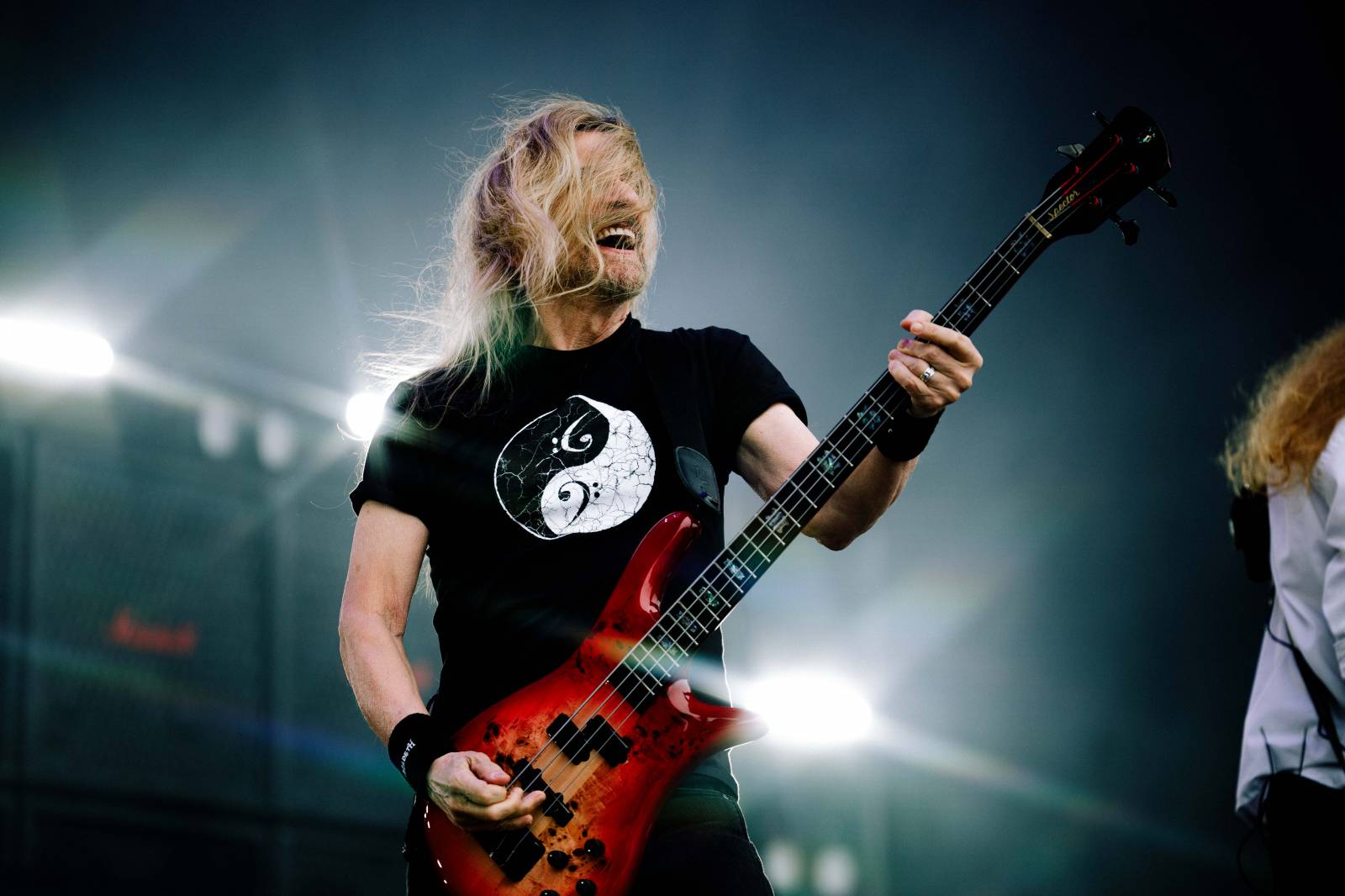 LIVE: Rock for People, den první. Gorillaz vypadl zvuk, Megadeth se loučili s českými fanoušky a Electric Callboy oblékli uhozené špičaté vesty