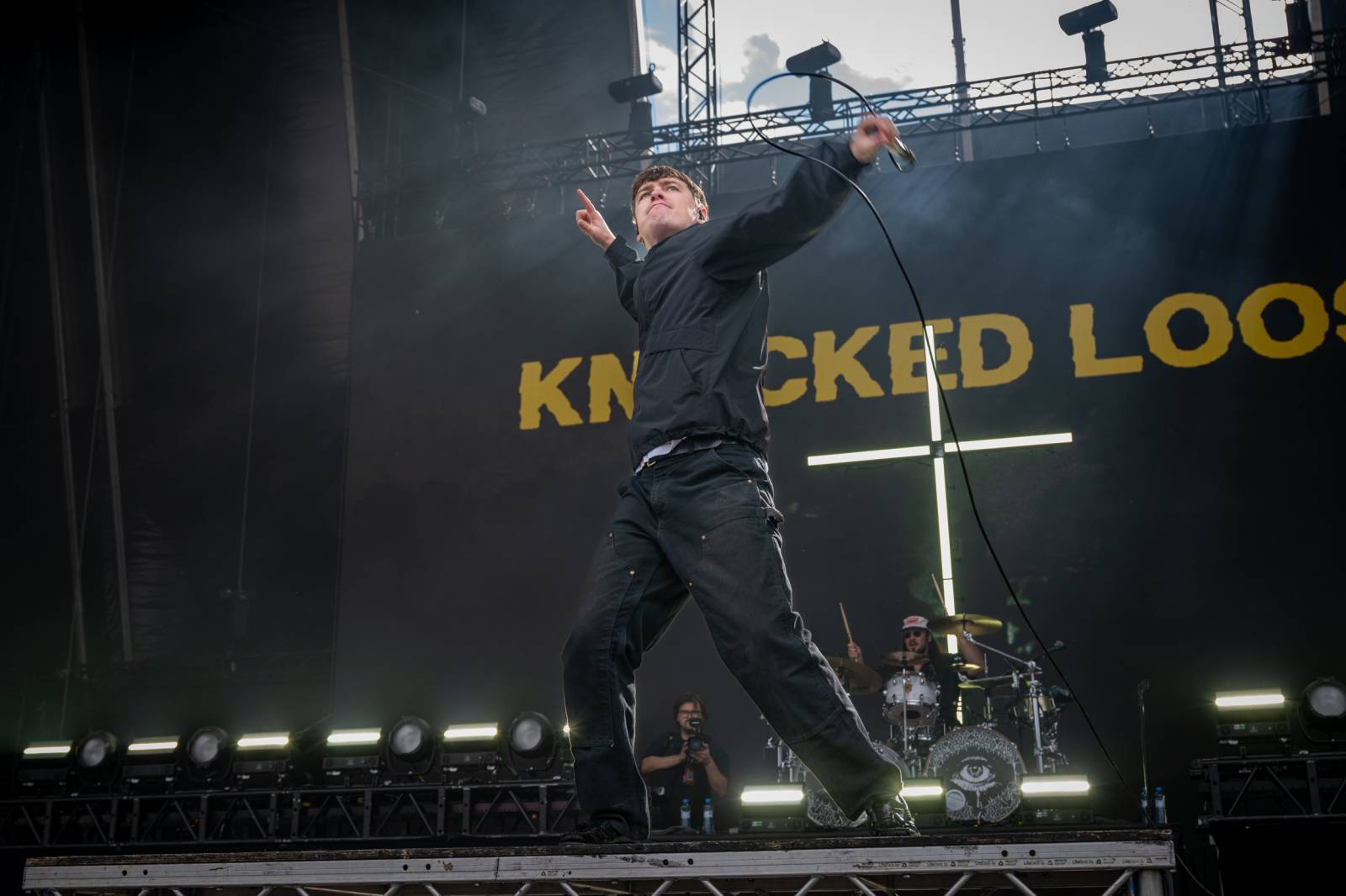 LIVE: Rock for People, den pátý. Na Iron Maiden dorazil prezident, Alter Bridge kradl zvuk nemilosrdný vítr, Alice & Dan Bárta málem neslezli z pódia